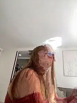 Milaac  online show from 04.07.26