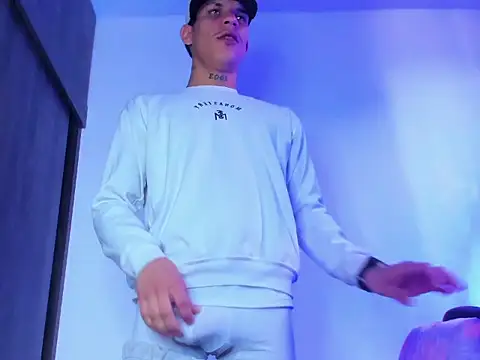 ethanchamo online show from 04.09.26