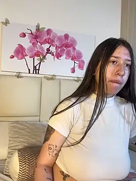 Snapshot of AmberVegaa chatting on 03.20.26 AmberVegaa online show from 03.20.26