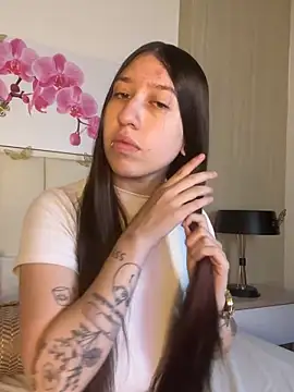 Snapshot of AmberVegaa chatting on 04.02.26 AmberVegaa online show from 04.02.26