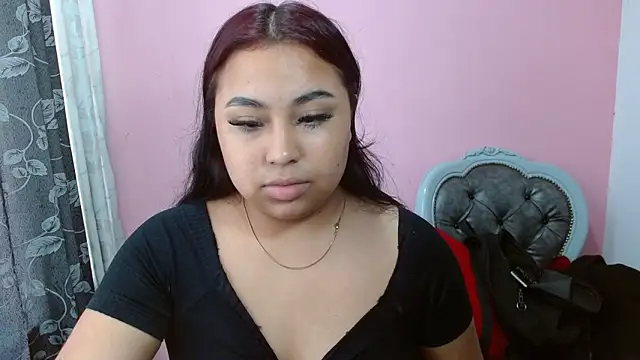 candymorena69 online show from 04.14.26