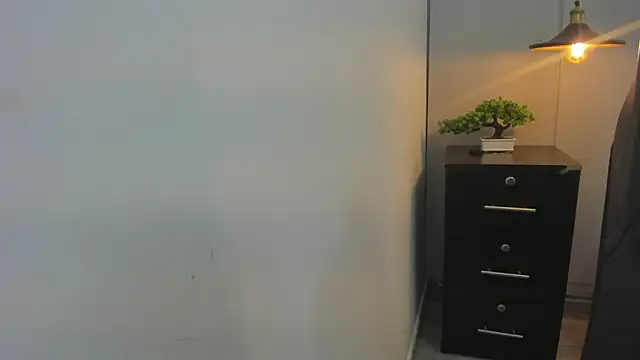 zakia grundy online show from 03.26.26