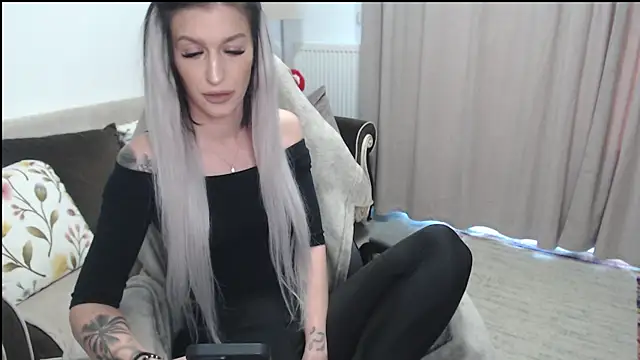 annamoon2 online show from 04.07.26