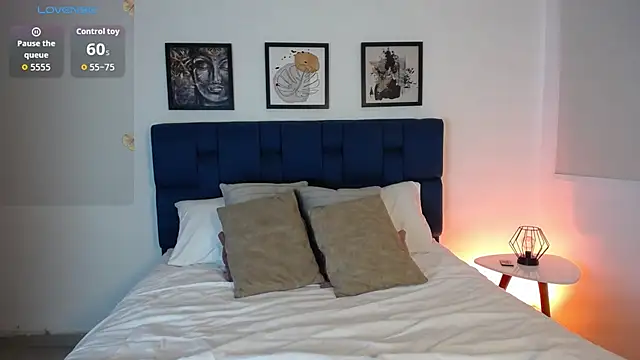 Siara Belle online show from 04.16.26