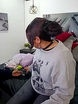 Snapshot of Liily_Foxxy chatting on 04.01.26 Liily Foxxy online show from 04.01.26