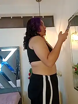 Snapshot of Liily_Foxxy chatting on 04.13.26 Liily Foxxy online show from 04.13.26