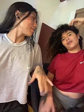 Twoshotsparty420 online show from 04.12.26