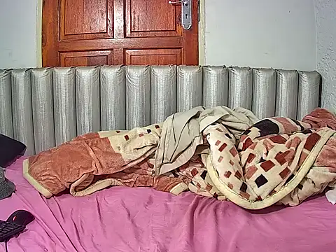 JoycyQueen online show from 03.16.26