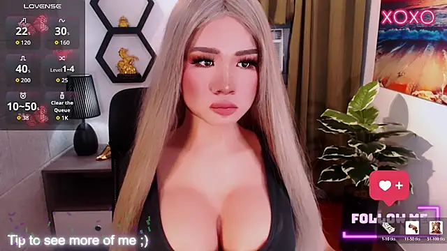 xBigSurpriseLorainex online show from 04.09.26