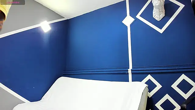 Snapshot of melody_ft_jesus chatting on 03.10.26 melody ft jesus online show from 03.10.26