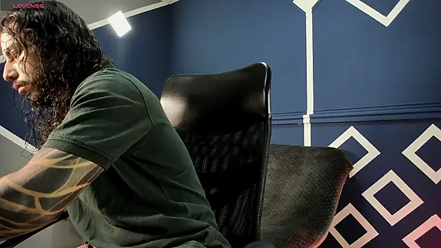 Snapshot of melody_ft_jesus chatting on 03.17.26 melody ft jesus online show from 03.17.26