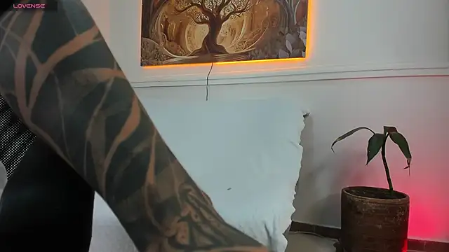 Snapshot of melody_ft_jesus chatting on 03.20.26 melody ft jesus online show from 03.20.26