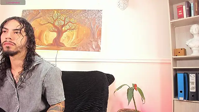 Snapshot of melody_ft_jesus chatting on 03.26.26 melody ft jesus online show from 03.26.26