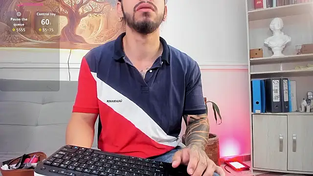 Snapshot of melody_ft_jesus chatting on 03.28.26 melody ft jesus online show from 03.28.26