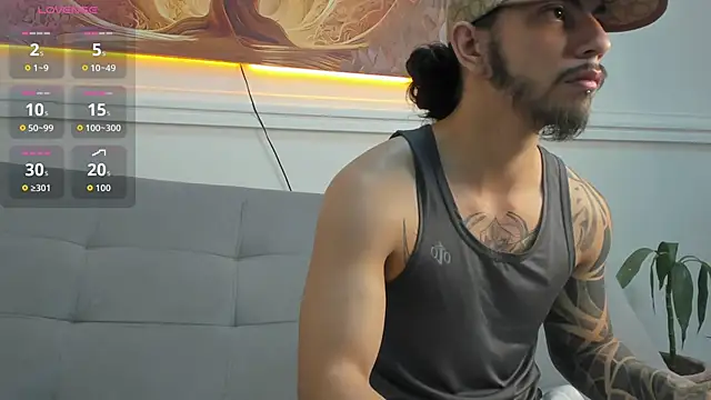 Snapshot of melody_ft_jesus chatting on 04.10.26 melody ft jesus online show from 04.10.26