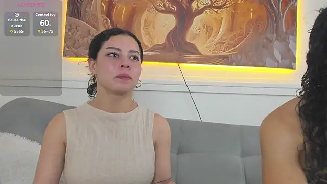 Snapshot of melody_ft_jesus chatting on 04.11.26 melody ft jesus online show from 04.11.26