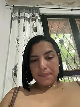 Kira33  online show from 04.16.26