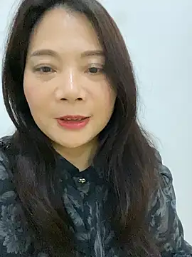 yu19988 online show from 04.14.26