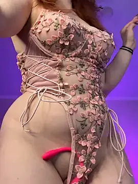 RedheadQueen  online show from 03.27.26