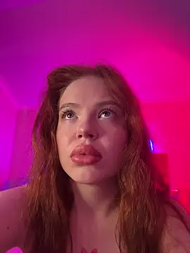 RedheadQueen  online show from 04.04.26
