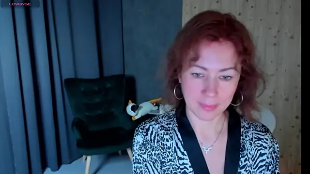 LeticiaRomano online show from 04.20.26