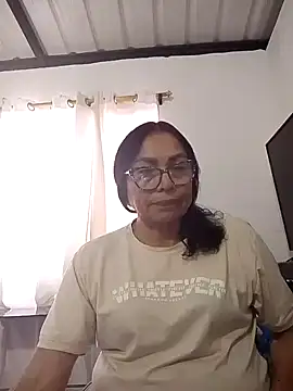 HOT LATINA20 online show from 04.12.26