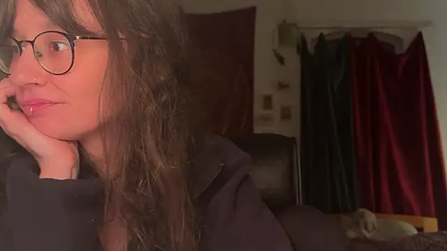 nyxo  online show from 03.31.26