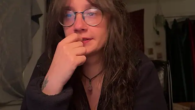 nyxo  online show from 04.07.26