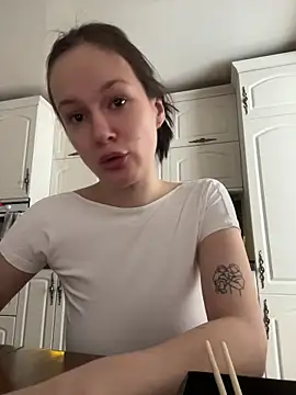 AuraaNova online show from 03.27.26