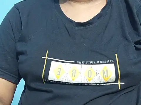 Emma 4433 online show from 04.01.26