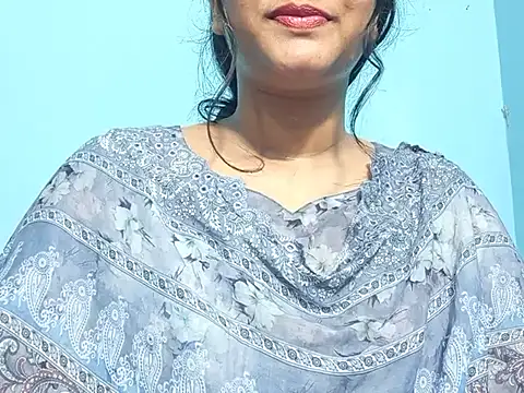 Emma 4433 online show from 04.02.26