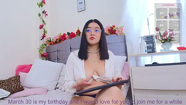 Isabella Roses  online show from 03.21.26
