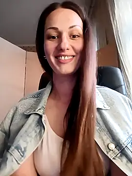 Snapshot of LunaCrystall chatting on 04.07.26 LunaCrystall online show from 04.07.26