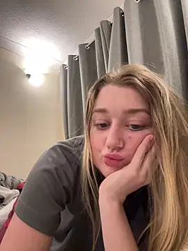 Ameliaxoxoo online show from 04.07.26