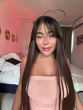 Snapshot of SaraValentina11 chatting on 03.22.26 SaraValentina11 online show from 03.22.26