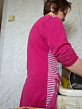  LOLA-LOLA  online show from 04.04.26