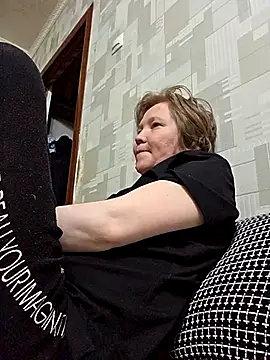  LOLA-LOLA  online show from 04.18.26