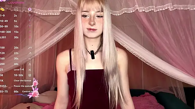 OnlyEva1 online show from 04.03.26