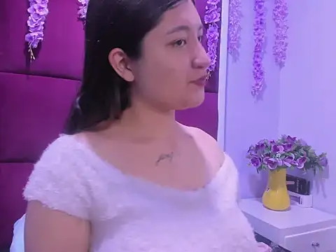 bellaxxx 69 online show from 04.22.26