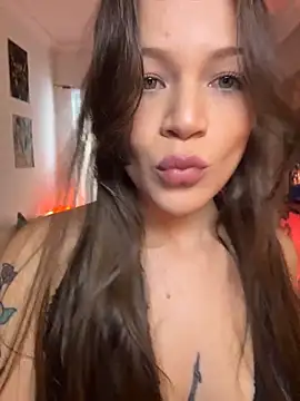 Tallulah Kinky online show from 05.30.26