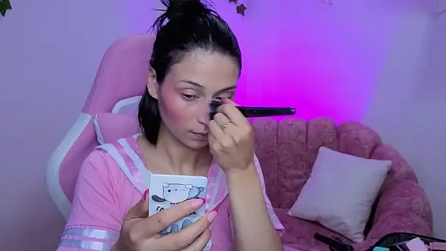 miss  madison online show from 03.17.26