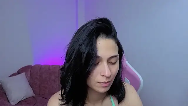 miss  madison online show from 04.15.26