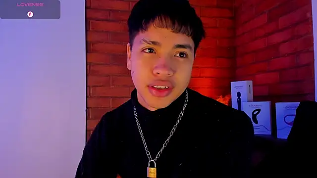 Lee Colee online show from 04.10.26