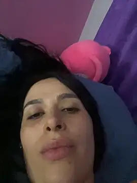 leila moretti online show from 04.17.26