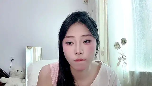 yiyibaby2026 online show from 04.10.26