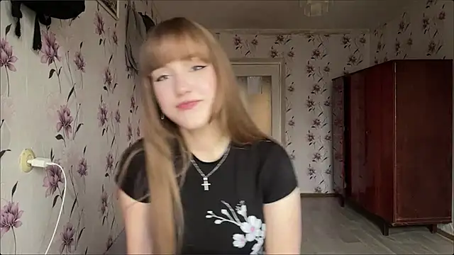 AnnaWasp online show from 04.10.26