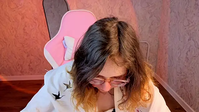 Aleks-caster online show from 04.15.26