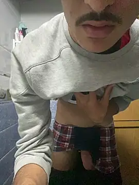 Achrafsad9i online show from 04.02.26