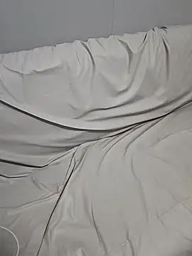 zxc81830 online show from 04.10.26