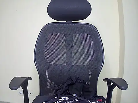 Mitika1 online show from 04.10.26